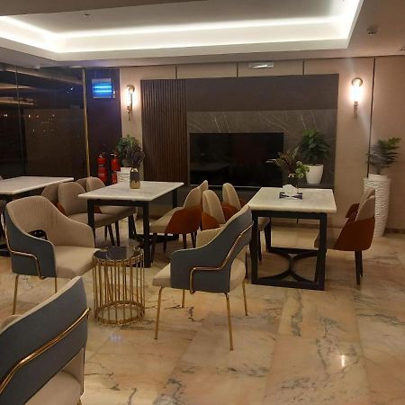 شقق كيان البستان للشقق المخدومة Al-Hasa Exterior foto
